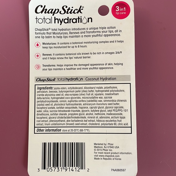 Chap Stick Total Hydration Coconut Hydration Non-Tinted .12 oz - Picture 4 of 7